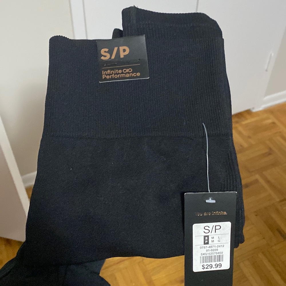 NWT Athletic leggings